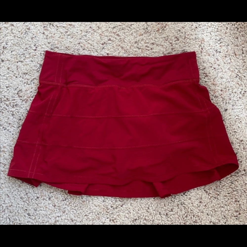 Lululemon Pace Rival skirt with spandex